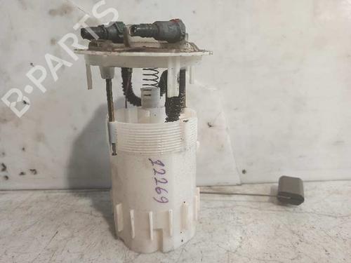 Used Fuel pump RENAULT MEGANE II (BM0/1_, CM0/1_) 1.5 dCi (BM1F, CM1F) (86 hp) 8213479