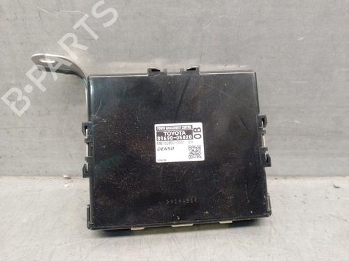 Used Electronic module TOYOTA AVENSIS Estate (_T27_) 2.0 D-4D (ADT270_, ADT270R) (126 hp) 31587471