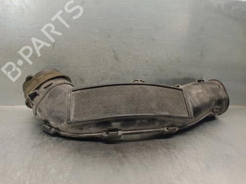 Used Pipe TOYOTA YARIS (_P13_) 1.3 (NSP130_, NSP130) (99 hp) 16031274