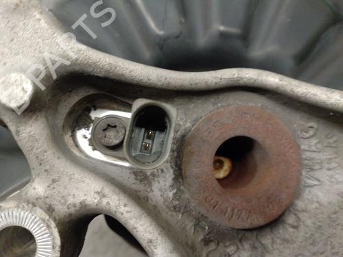 Right rear steering knuckle VW TOURAN (5T1) 1.4 TSI | BP30838857M28 