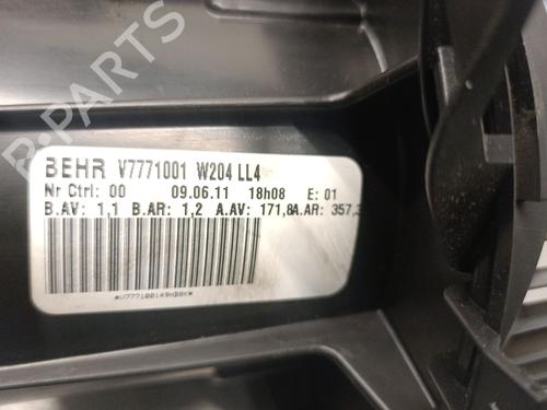 Heater blower motor MERCEDES-BENZ C-CLASS (W204) C 220 CDI (204.008) | BP28726075M62