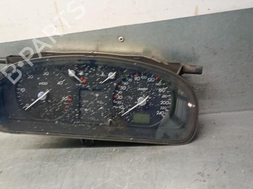 Used Instrument cluster RENAULT LAGUNA II (BG0/1_) 1.9 dCi (BG08, BG0G) (120 hp) 28071847