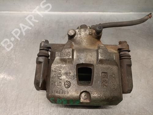 Used Right front brake caliper SUBARU IMPREZA Estate (GF) 2.0 i 16V AWD (GF8) (125 hp) 31952700