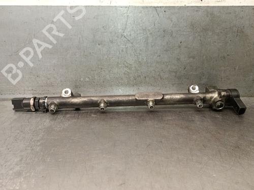 Used Injection rail Injection rail 39174435 39174435