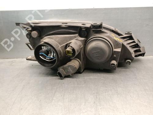 Left headlight TOYOTA AVENSIS (_T22_) 2.0 D-4D (CDT220_, CDT220R) | BP29244913C28 