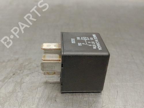 Electronic module OPEL FRONTERA B (U99) 2.2 DTI (6B_ZC, 6B_VF, 6B_66, 6B_76) | BP39589148M83 - Image 3