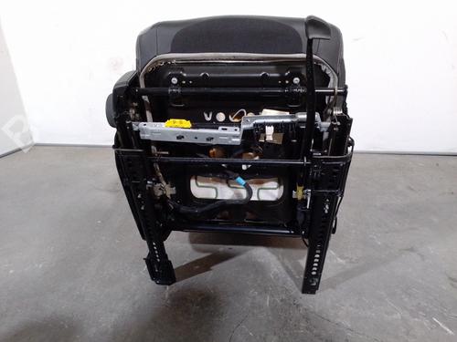 Right front seat MERCEDES-BENZ E-CLASS (W212) E 300 CDI / BlueTEC (212.020, 212.021, 212.027) | BP16367981C16