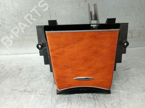 Used Glove box MERCEDES-BENZ E-CLASS (W211) E 200 CDI (211.004) (122 hp) 30397440