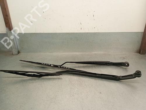 Front windshield wiper arm HYUNDAI i20 II (GB, IB) 1.2 | BP26543040C143 
