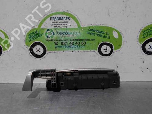 Front left exterior door handle FIAT SEICENTO / 600 (187_) 1.1 (187AXB, 187AXB1A, 187AXC1A02) | BP2074732C128 
