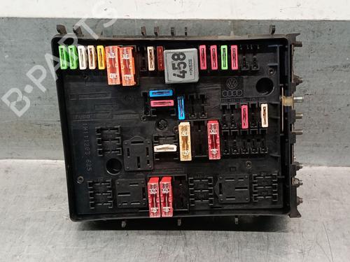Used Fuse box SEAT ALTEA (5P1) 2.0 TDI 16V (140 hp) 25025328