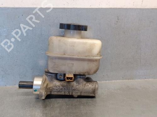 Used Brake master cylinder HYUNDAI TERRACAN (HP) 2.9 CRDi (150 hp) 29574523