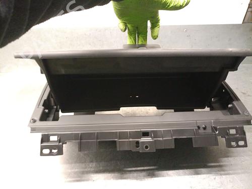 Glove box LAND ROVER DEFENDER Station Wagon (L663) D250 MHEV 4x4 | BP30330329C95 