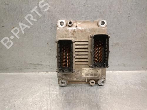 Used Engine control unit (ECU) FIAT GRANDE PUNTO (199_) 1.4 16V (199BXG1B, 199AXG1B) (95 hp) 30655366