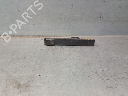 antennabase-peugeot-5008-ii-mc_-mj_-mr_-m4_-2016-26138594 main image