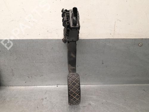 Pedal Pedal SEAT Mii (KF1, KE1) 1.0 (60 hp) 37447463 37447463