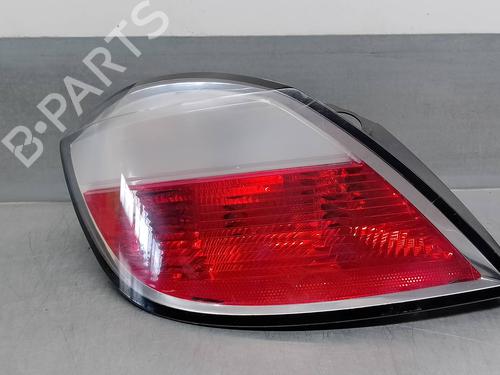 Venstre baglygte OPEL MERIVA A MPV (X03) 1.7 CDTI (E75) (100 hp) 18660763