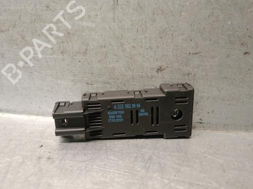 Used Antenna/Base MERCEDES-BENZ S-CLASS (W222, V222, X222) S 560 e (222.173) (367 hp) 31052442