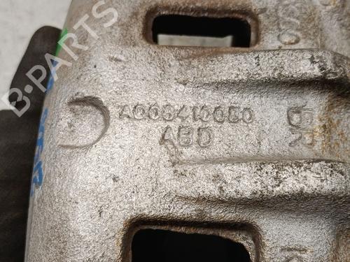 Right front brake caliper KIA SORENTO I (JC) 2.5 CRDi 4WD | BP22724702M104 