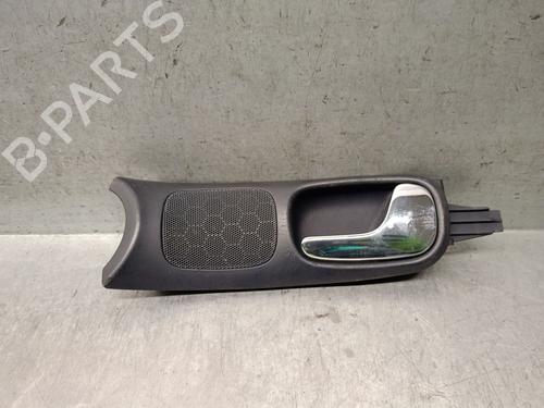 Used Front right interior door handle AUDI A4 B5 Avant (8D5) 1.9 TDI (110 hp) 30960144
