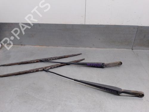 Front windshield wiper arm OPEL ZAFIRA A MPV (T98) 2.2 DTI 16V (F75) | BP27599750C143 