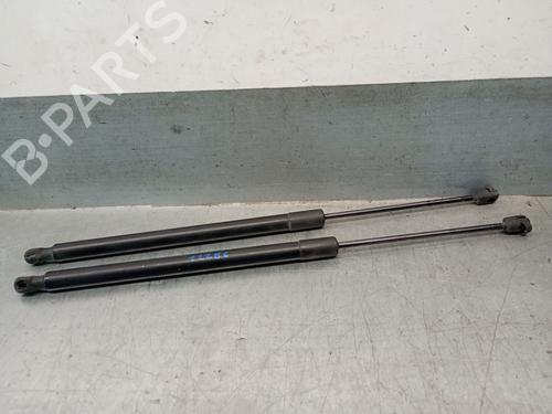 Siłownik klapy tylnej / bagażnika SEAT ATECA (KH7, KHP) 1.4 TSI 575827550B | 575827550B