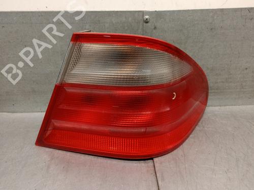 Used Right taillight Right taillight MERCEDES-BENZ CLK (C208) CLK 200 Kompressor (208.344) (163 hp) 32730291 32730291