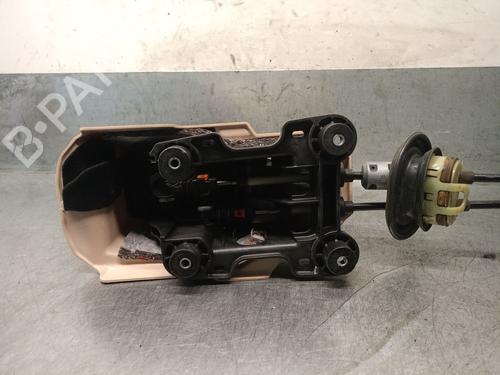 Gear lever PEUGEOT 208 I (CA_, CC_) 1.2 THP 110 | BP25238792M90