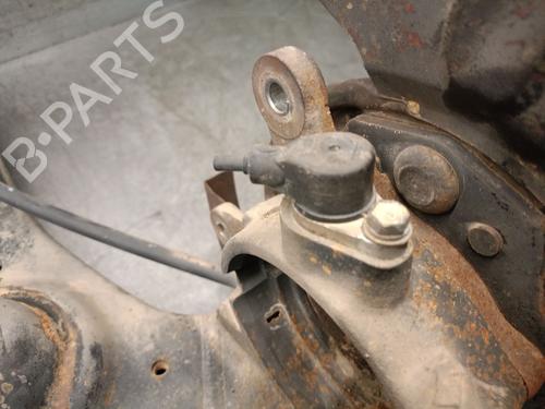 Right rear steering knuckle HYUNDAI SANTA FÉ I (SM) 2.0 CRDi | BP28430095M28 