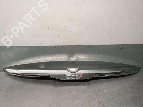 Used Tailgate handle Tailgate handle FIAT 500X (334_) 1.3 D Multijet (334AXH1A) (95 hp) 40180271 40180271