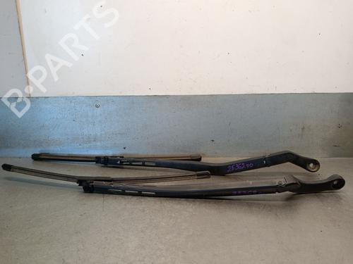Used Front windshield wiper arm Front windshield wiper arm AUDI A4 B6 (8E2) 1.9 TDI (130 hp) 35932116 35932116