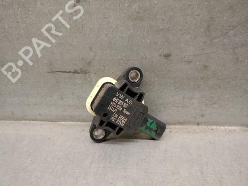 Used Electronic module AUDI A1 Sportback (8XA, 8XF) 1.4 TDI (90 hp) 31381009