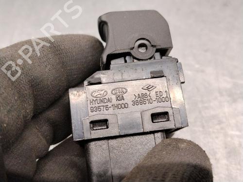 Right rear window switch HYUNDAI ix20 (JC) | BP38098835I28 - Image 4
