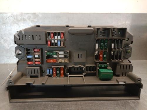 Used Fuse box Fuse box BMW X6 (E71, E72) xDrive 35 d (286 hp) 34137689 34137689