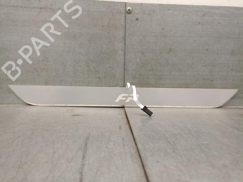 Plafonnier SEAT LEON Sportstourer (KL8, KLD) 1.5 eTSI (150 hp) 24239395