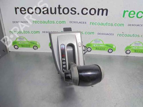 Used Gear lever KIA CARNIVAL II (GQ) 2.9 CRDi (144 hp) 7445506