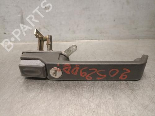 Used Front right exterior door handle LAND ROVER DEFENDER Station Wagon (L316) 2.5 TDI 4x4 (L316) (113 hp) 21581161