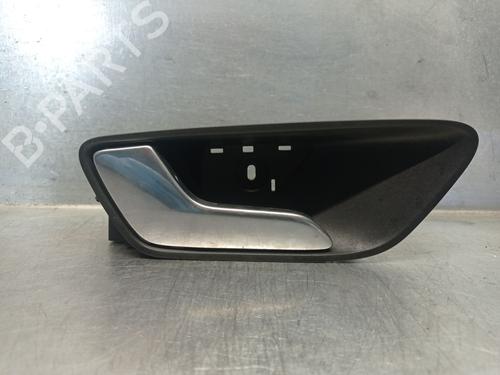 Venstre bak invendig håndtak FORD FIESTA VII (HJ, HF) 1.1 Ti-VCT (86 hp) 22984505