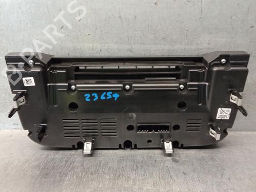 Climate control JAGUAR F-PACE (X761) 2.0 TD4 | BP30151023I5