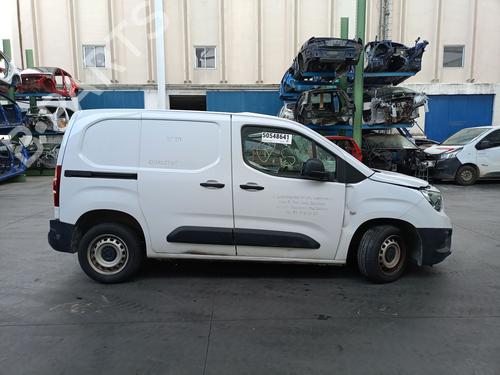 Third brake light OPEL COMBO Box Body/MPV (K9) 1.5 D | BP31929299L11 