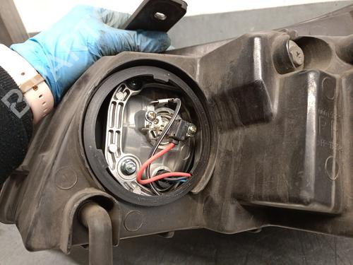 Right headlight CHEVROLET EPICA (KL1_) 2.0 D | BP24416068C29 