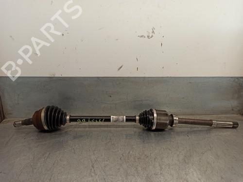 Used Right front driveshaft PEUGEOT 2008 II (UD_, US_, UY_, UJ_, UR_, UC_) 1.2 PureTech 130 (USHNS, URHNS) (130 hp) 17129170