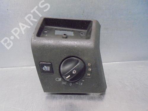 Used Headlight switch MERCEDES-BENZ S-CLASS (W220) S 430 (220.070, 220.170) (279 hp) 15228241