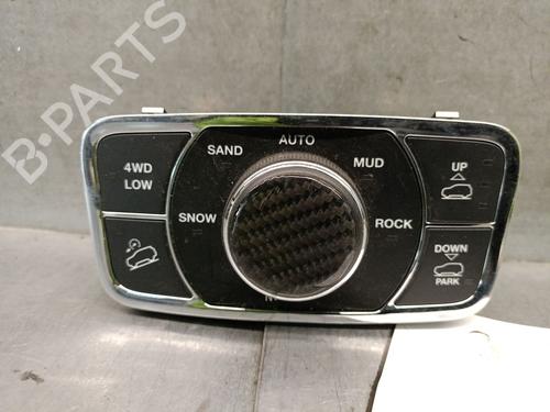Used Switch Switch JEEP GRAND CHEROKEE IV (WK, WK2) 3.6 VVT 4x4 (290 hp) 32520479 32520479