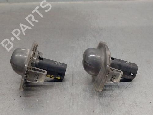 Licence plate light TOYOTA COROLLA Saloon (_E15_) 2.0 D-4D (ADE150) | BP32267115I40