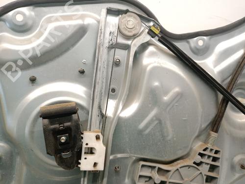 Rudehejsemekanisme ventre foran KIA CEE'D Hatchback (ED) 1.4 | BP31015155C22