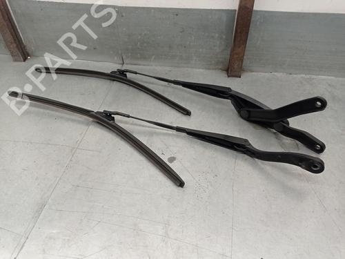 Used Front windshield wiper arm MERCEDES-BENZ C-CLASS (W204) C 220 CDI (204.008) (170 hp) 30701671