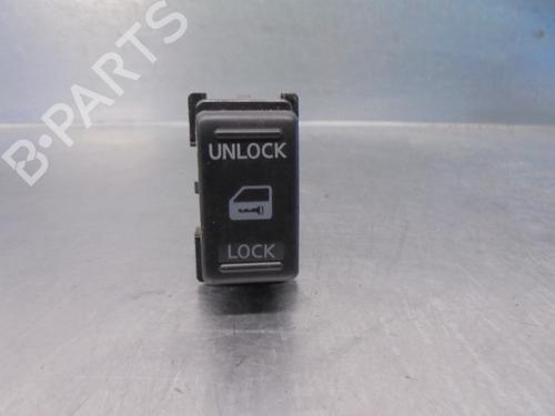 Used Switch NISSAN NAVARA NP300 (D40) [2004-2025]  15205114