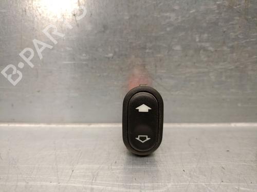 Used Right rear window switch FORD MONDEO I (GBP) 2.0 i 16V 4x4 (132 hp) 21581713