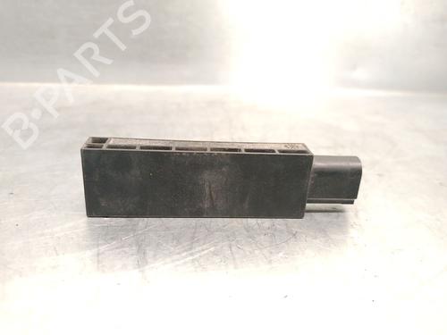 Used Antenna/Base SKODA KAROQ (NU7, ND7) 1.5 TSI (150 hp) 27858677